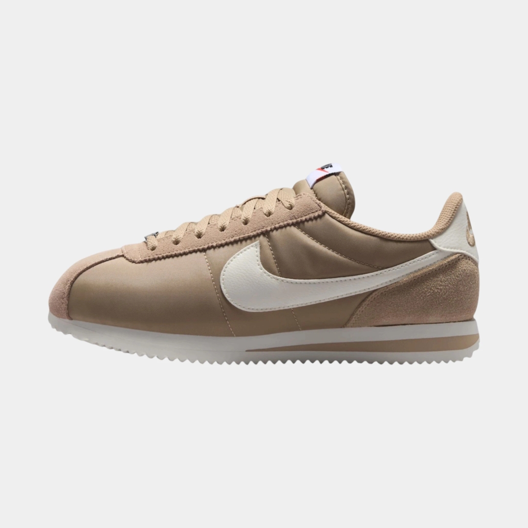 кроссовки cortez