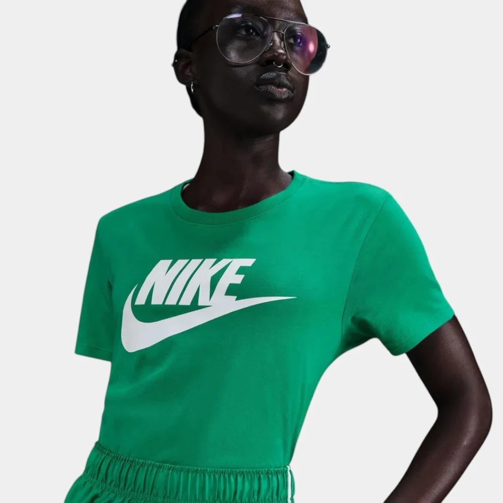 футболка tee essntl icon futura