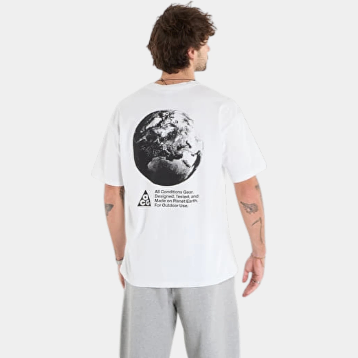 футболка acg tee lse 12mo camp lt