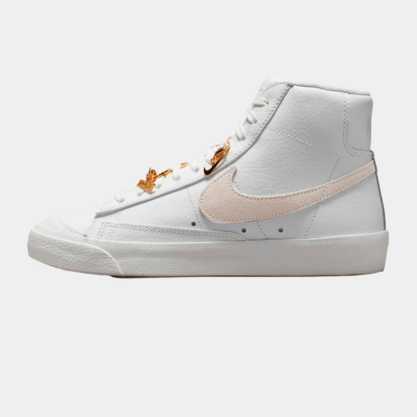 Изображение WMNS NIKE BLAZER MID '77