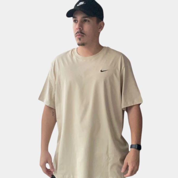 Изображение ФУТБОЛКА CAMISETA NIKE MINI SWOOSH BEGE - MASCULINO