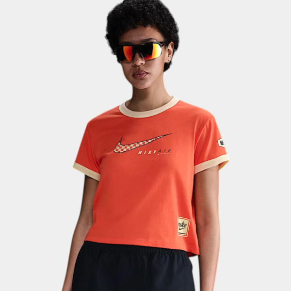 Изображение ФУТБОЛКА W NSW CLUB SS TEE MOTO RGR