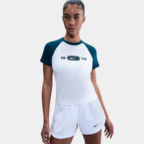 Изображение ФУТБОЛКА W NSW NK CHLL KNT TEE RGLN