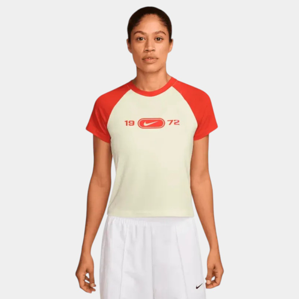 Изображение ФУТБОЛКА W NSW NK CHLL KNT TEE RGLN